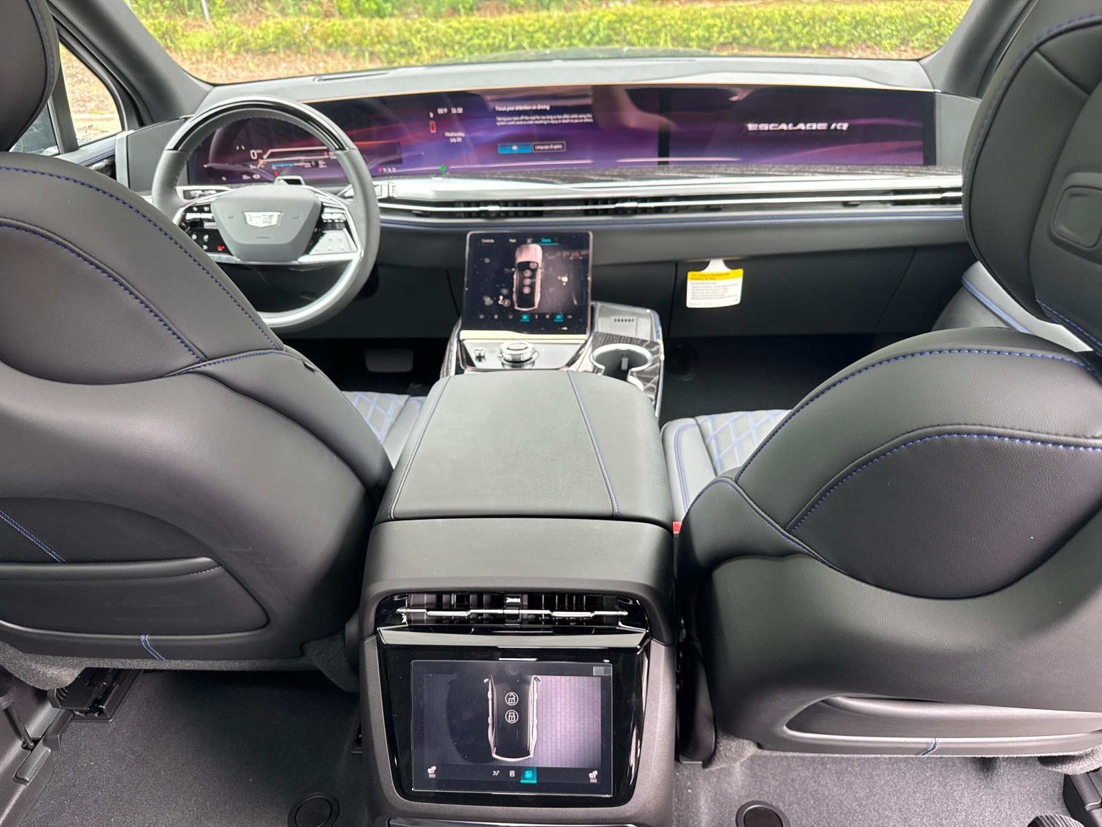 New 2025 Cadillac Escalade IQ Luxury 1 AWD/4WD image 30