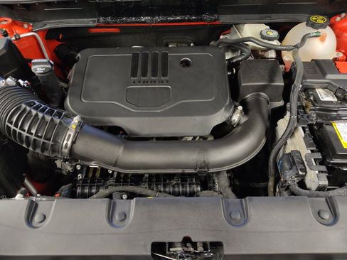 Used 2023 Chevrolet Blazer LT w/ Convenience Package FWD image 30