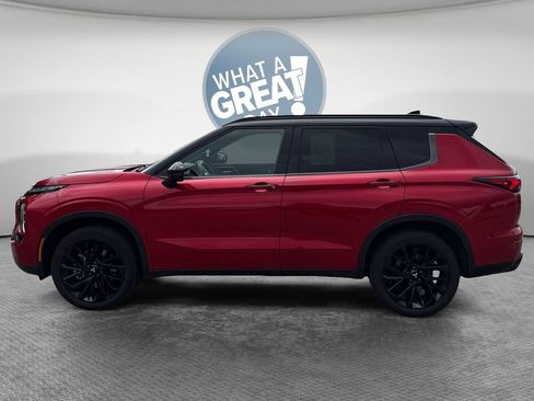 Used 2024 Mitsubishi Outlander SEL Black Edition AWD/4WD image 7