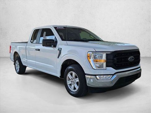 Used 2022 Ford F150 XL w/ Equipment Group 101A High RWD image 4