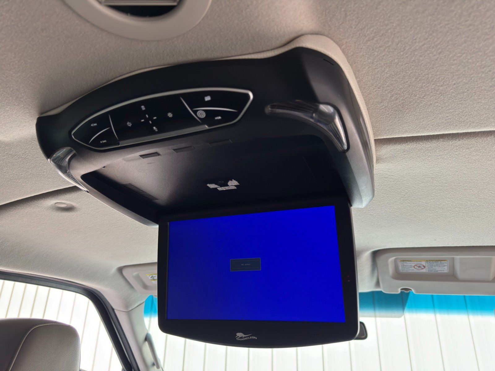 Used 2018 Nissan NV 3500 SL RWD image 29