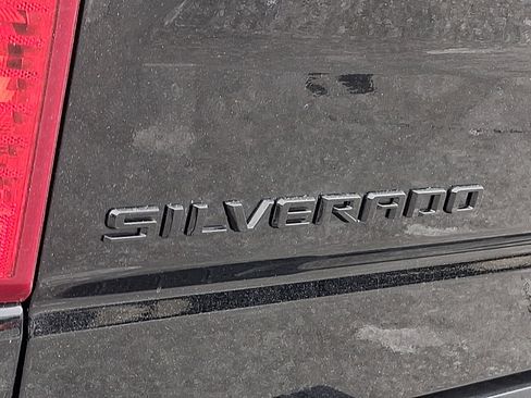 Used 2026 Chevrolet Silverado 1500 Custom Trail Boss w/ LPO, Dark Essentials Package image 29