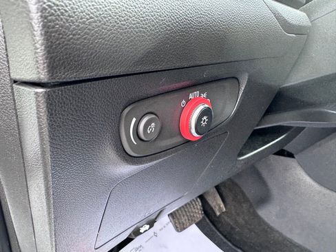 Used 2024 Buick Encore GX Preferred FWD image 12