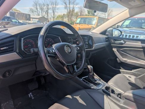 Used 2019 Volkswagen Jetta FWD image 8