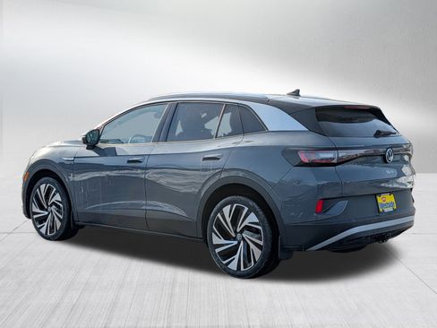 New 2025 Volkswagen ID.4 Pro S Plus image 2