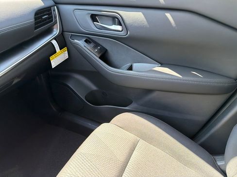 New 2026 Nissan Rogue SV w/ Cold Weather Package FWD image 27