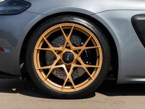 Used 2024 Porsche 718 Boxster Spyder RS image 33