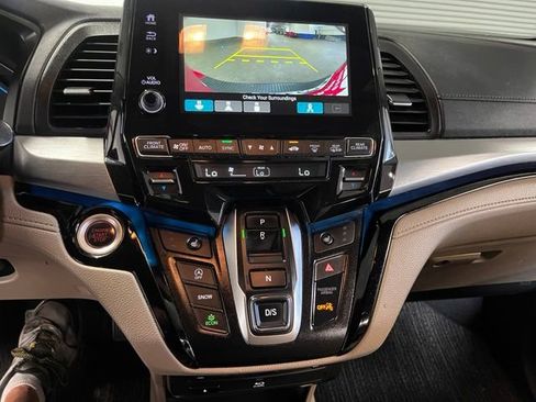 Used 2022 Honda Odyssey Touring image 27