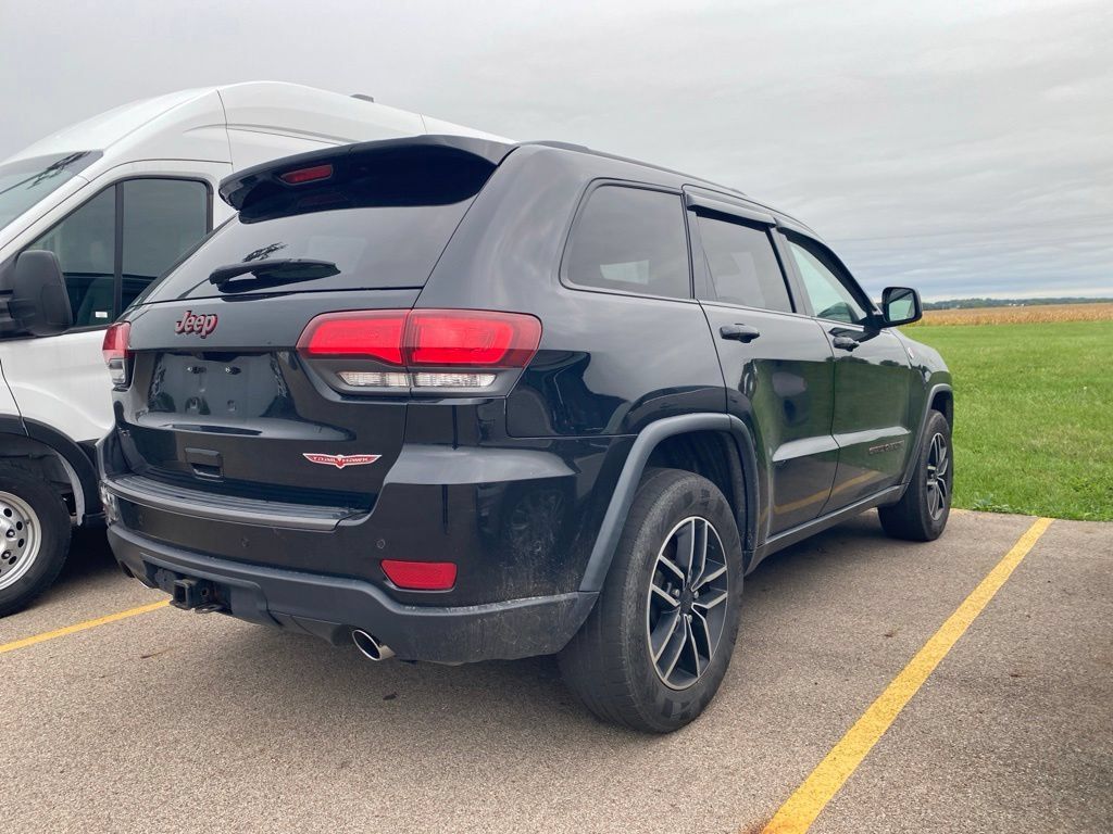 Used 2019 Jeep Grand Cherokee Trailhawk w/ Trailhawk Luxury Group AWD/4WD image 10