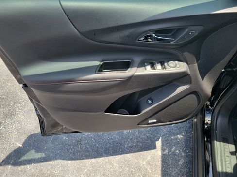 Used 2024 Chevrolet Equinox RS w/ RS Leather Package FWD image 24
