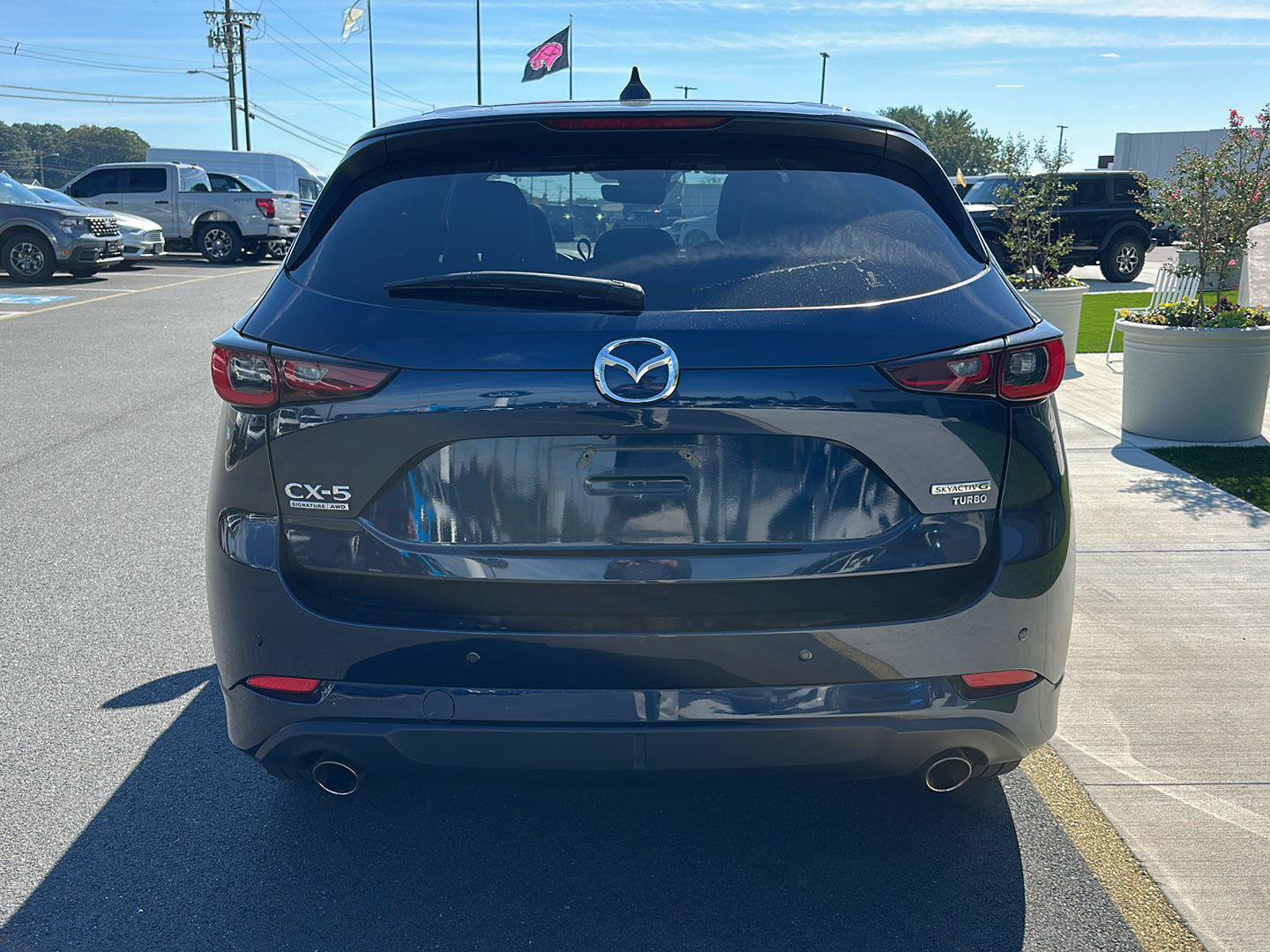 Used 2023 MAZDA CX-5 Signature AWD/4WD image 6