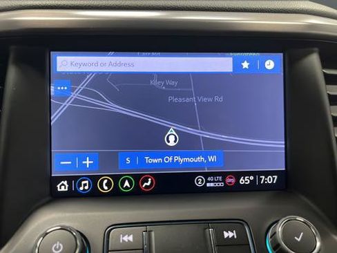 Used 2022 GMC Acadia AT4 w/ Technology Package AWD/4WD image 16