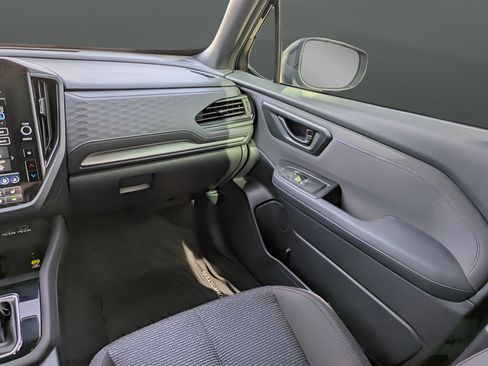 Used 2026 Subaru Forester Premium AWD/4WD image 15