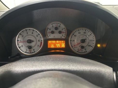 Used 2008 Nissan Titan PRO-4X AWD/4WD image 17