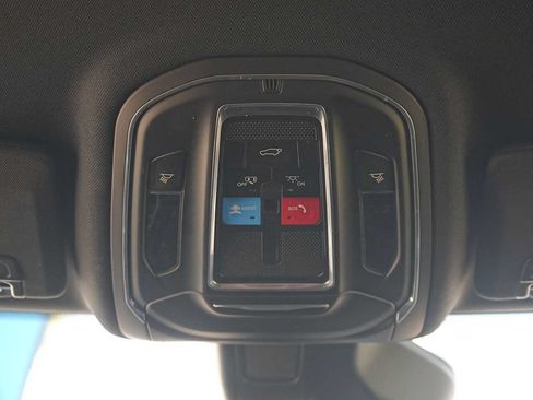 Used 2024 Jeep Grand Cherokee Altitude AWD/4WD image 24