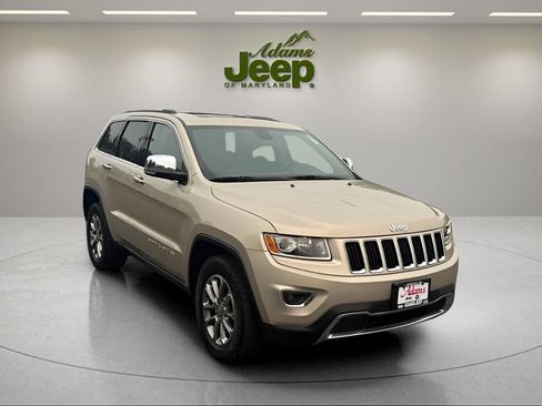 Used 2014 Jeep Grand Cherokee Limited w/ Trailer Tow Group IV AWD/4WD image 13