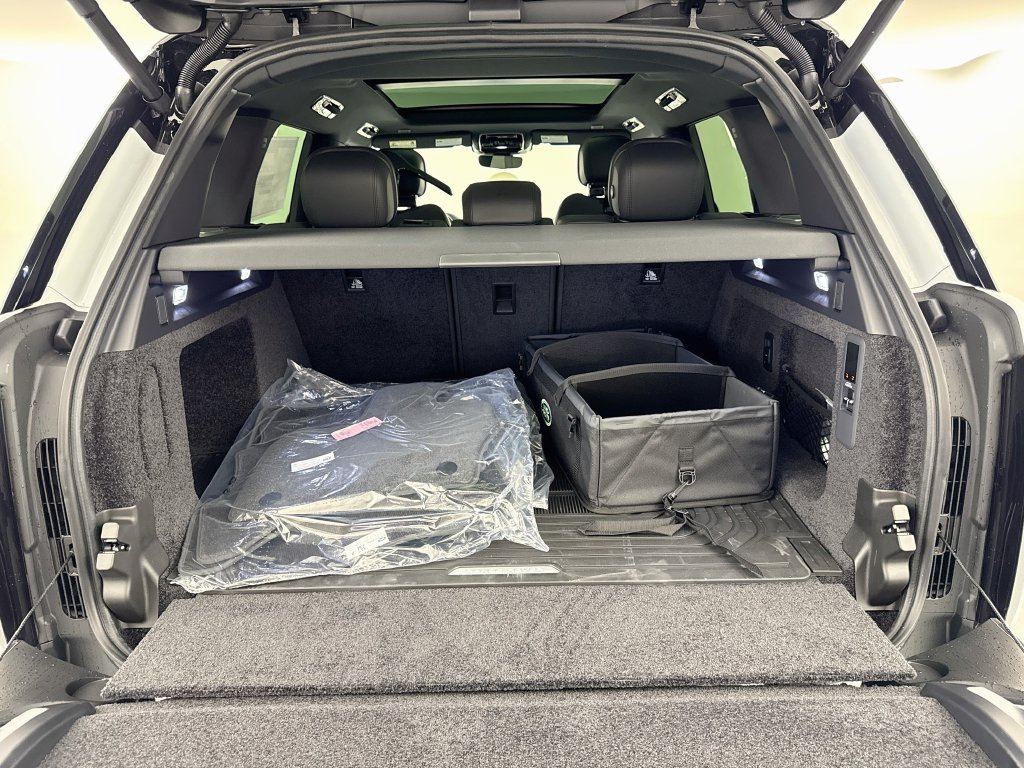 New 2027 Land Rover Range Rover SE AWD/4WD image 28
