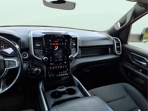 Used 2020 RAM 1500 Big Horn AWD/4WD image 14