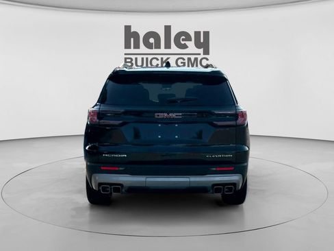 Used 2026 GMC Acadia Elevation w/ Elevation Premium Package FWD image 4
