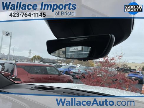 Used 2022 Cadillac Escalade ESV Premium Luxury w/ Performance Package image 31