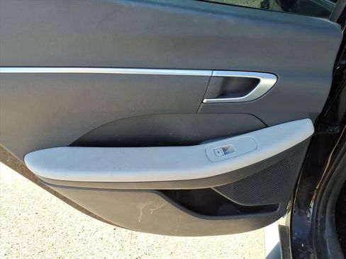 Used 2023 Hyundai Sonata SE image 11