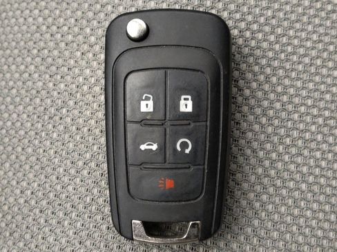 Used 2016 Chevrolet Cruze LT FWD image 32