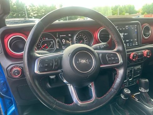 Used 2020 Jeep Gladiator Rubicon w/ Dual Top Group AWD/4WD image 24