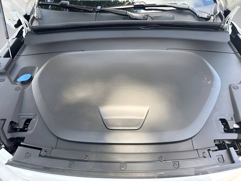 Used 2023 Volvo XC40 Recharge Ultimate AWD/4WD image 29