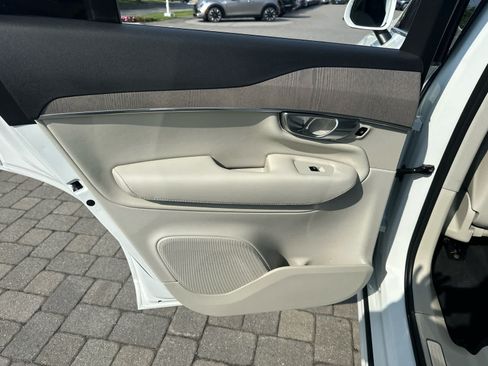 Used 2023 Volvo XC90 B5 Plus w/ Protection Package Premier AWD/4WD image 20
