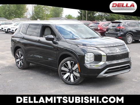 New 2025 Mitsubishi Outlander Platinum Edition image 1