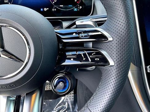 New 2026 Mercedes-Benz GLC 43 AMG 4MATIC image 21