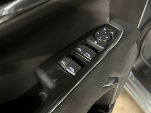 New 2026 GMC Sierra 1500 SLE image 15