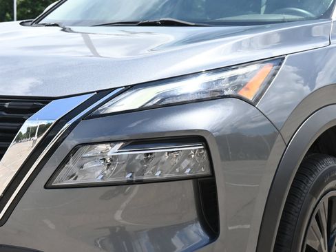 Used 2023 Nissan Rogue SV AWD/4WD image 28