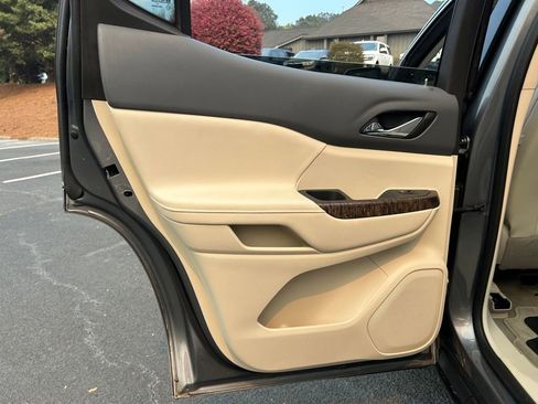 Used 2021 GMC Acadia Denali w/ Denali Technology Package image 63