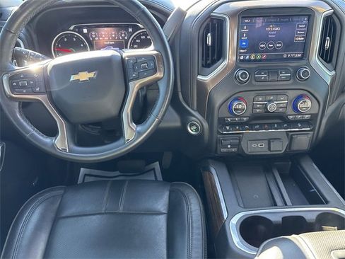 Used 2020 Chevrolet Silverado 2500 High Country w/ Z71 Off-Road Package image 17