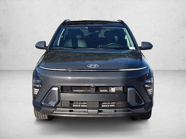 Used 2024 Hyundai Kona Limited FWD image 2