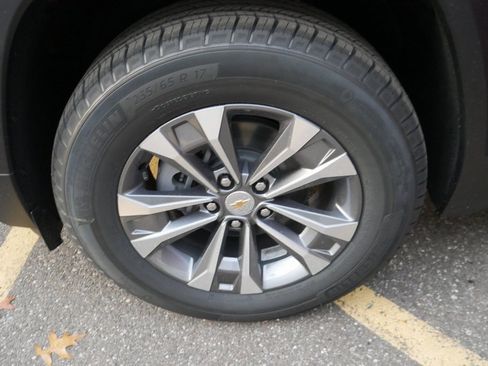 New 2026 Chevrolet Equinox LT image 32