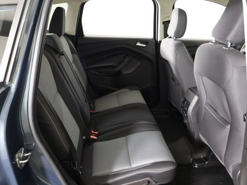 Used 2019 Ford Escape SE FWD image 31
