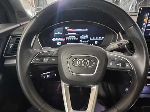 Used 2022 Audi Q5 2.0T Premium Plus w/ Premium Plus Package AWD/4WD image 10