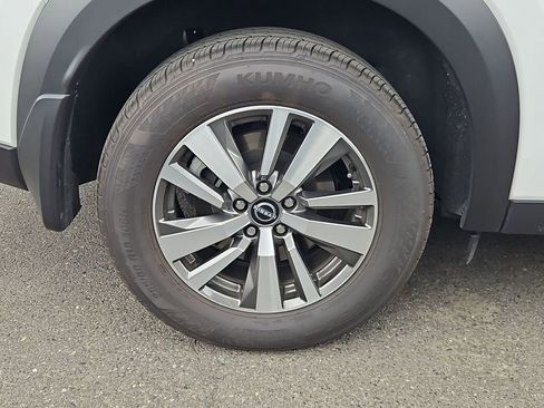 Used 2025 Nissan Pathfinder SL w/ Cargo Package AWD/4WD image 9