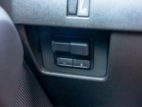 New 2026 GMC Canyon Elevation w/ Convenience Package image 23