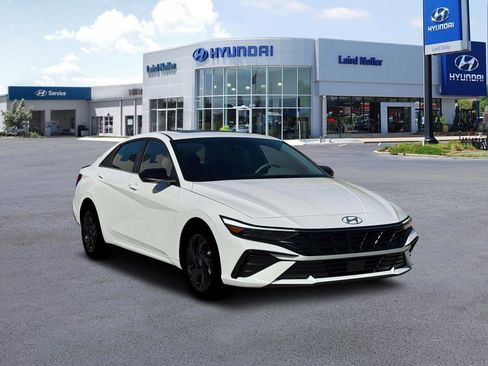 New 2026 Hyundai Elantra SEL Sport Premium image 11