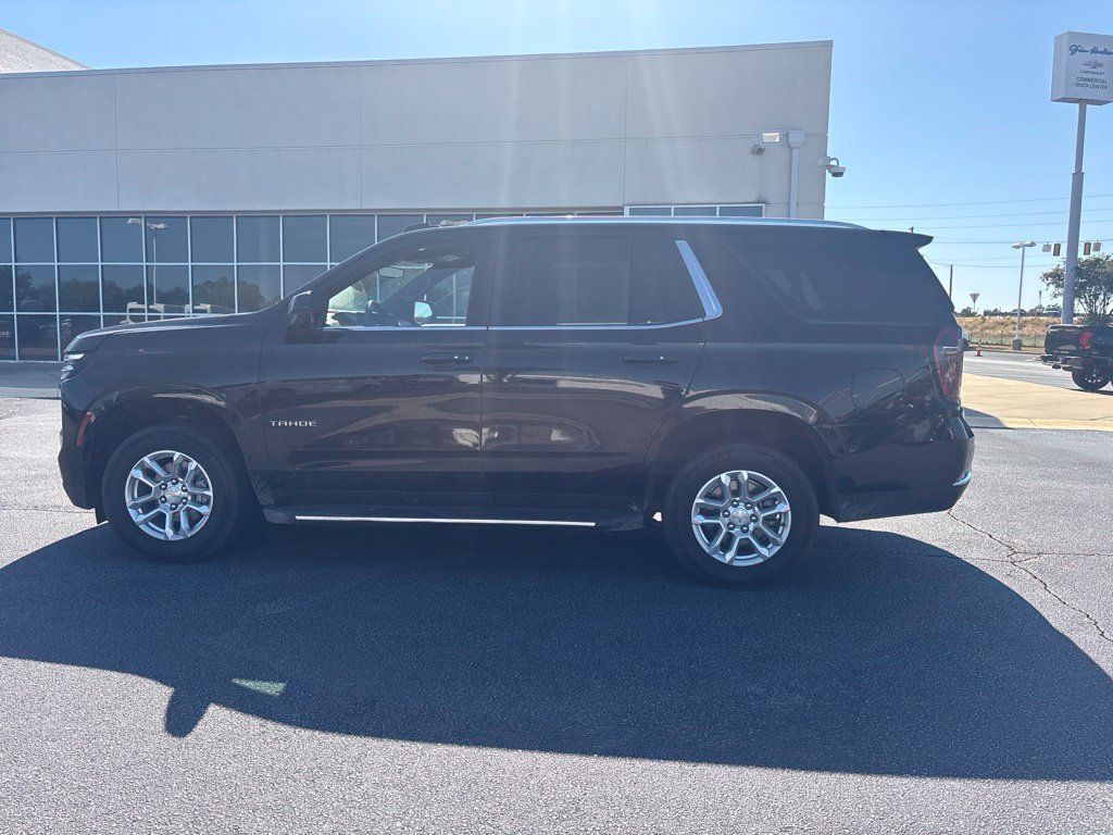 Used 2025 Chevrolet Tahoe LT RWD image 7