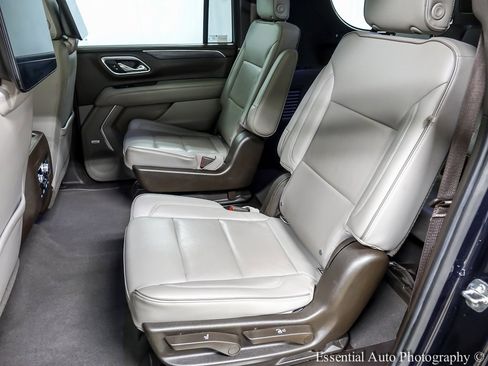 Certified 2021 GMC Yukon XL SLT w/ SLT Luxury Plus Package image 11