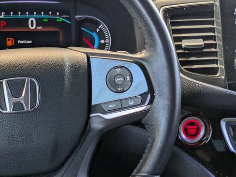 Used 2020 Honda Pilot Touring image 20