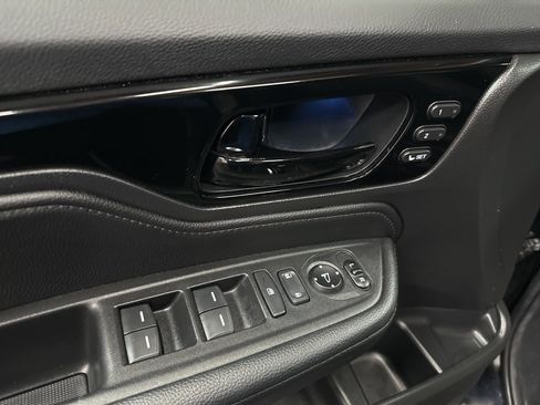 Used 2024 Honda Odyssey Touring image 19