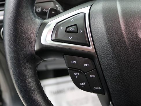 Used 2023 Ford Edge SEL w/ Convenience Package image 16