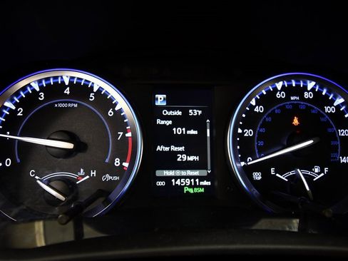 Used 2017 Toyota Highlander Limited Platinum w/ Carpet Mat Package image 23