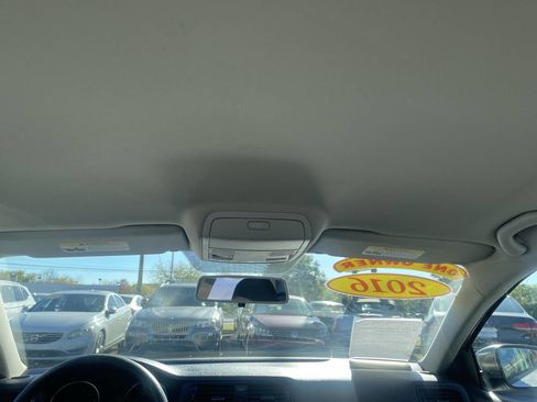 Used 2016 Volkswagen Jetta S image 19