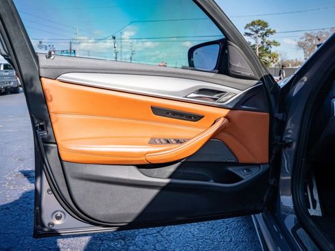 Used 2020 BMW M5 w/ Executive Package image 46